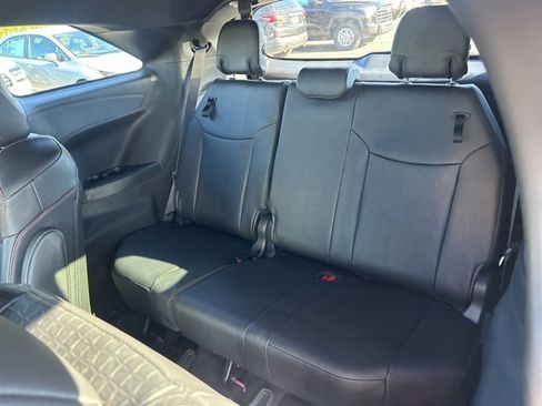 Used 2025 Toyota Sienna XSE image 17