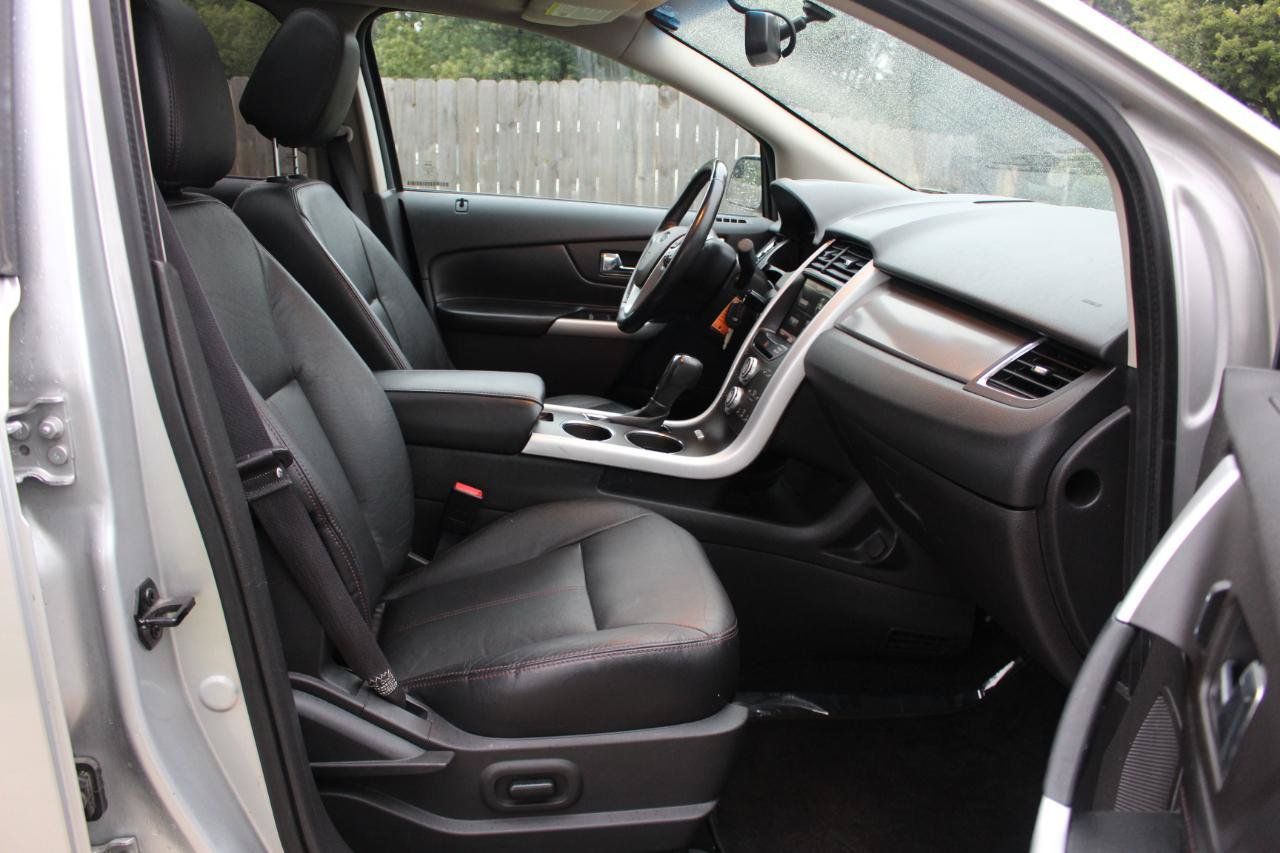 Used 2013 Ford Edge SEL AWD/4WD image 36