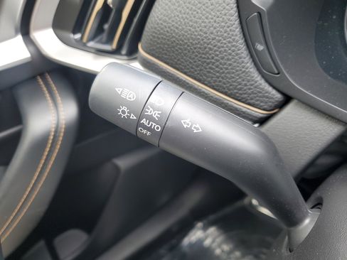 Used 2024 MAZDA CX-90 3.3 Turbo w/ Preferred Package image 21