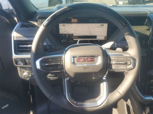 New 2026 GMC Yukon Elevation w/ Elevation Premium Package image 12