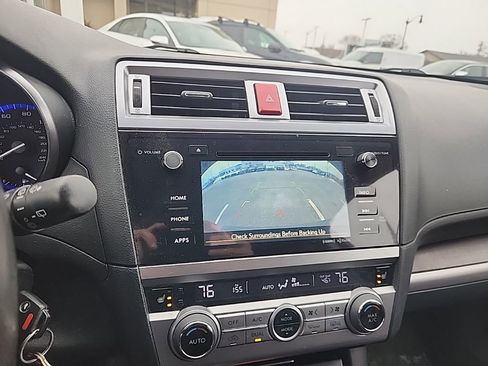 Used 2015 Subaru Outback 2.5i Limited w/ Popular Package #4 image 20