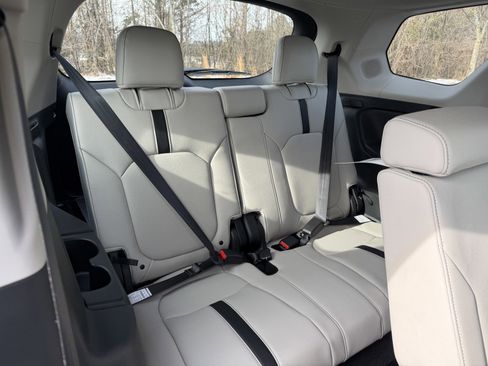 New 2026 Honda Pilot Touring image 18