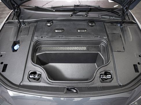 Certified 2025 Audi A6 e-tron Premium Plus w/ Premium Plus RWD image 4