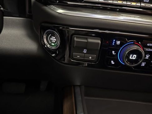 New 2026 Chevrolet Silverado 1500 High Country AWD/4WD image 39