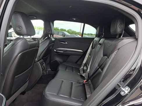 Used 2024 Cadillac XT4 Premium Luxury AWD/4WD image 10