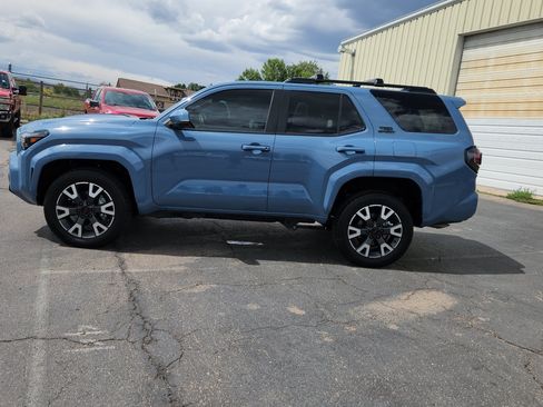 Used 2025 Toyota 4Runner TRD Sport Premium w/ Tow Technology Package AWD/4WD image 4