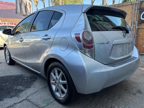 Used 2014 Toyota Prius C Three FWD image 6