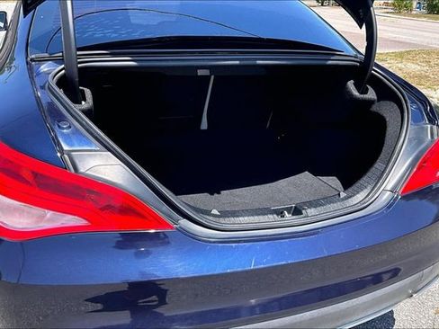 Used 2018 Mercedes-Benz CLA 250 image 37
