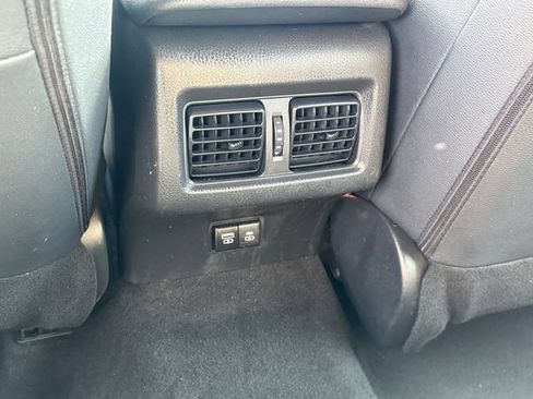 Certified 2025 Toyota Camry SE FWD image 24
