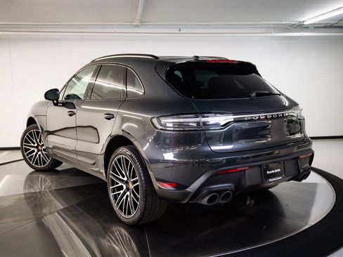 Certified 2026 Porsche Macan AWD/4WD image 3