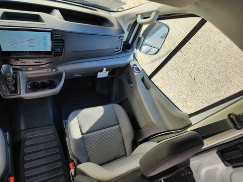 New 2026 Ford Transit 250 148 Medium Roof Extended AWD image 12