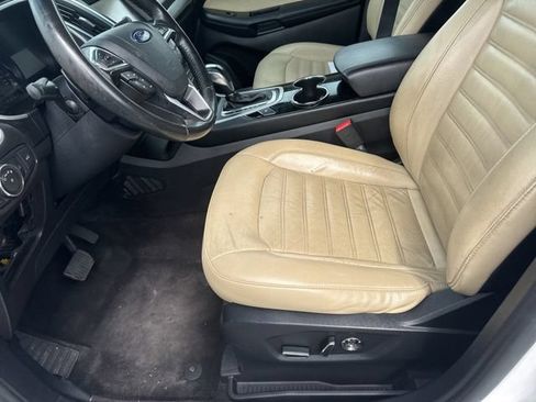 Used 2015 Ford Edge SEL w/ Equipment Group 201A AWD/4WD image 17