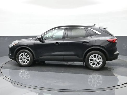 Certified 2024 Ford Escape Active AWD/4WD image 9