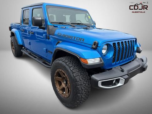 Used 2021 Jeep Gladiator Sport AWD/4WD image 1