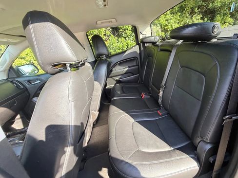 Used 2015 GMC Canyon SLE RWD image 37