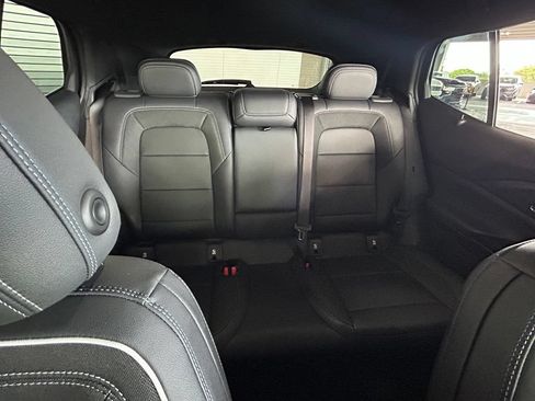 Used 2024 Chevrolet Equinox EV LT FWD image 40