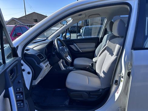 Used 2018 Subaru Forester 2.5i image 12
