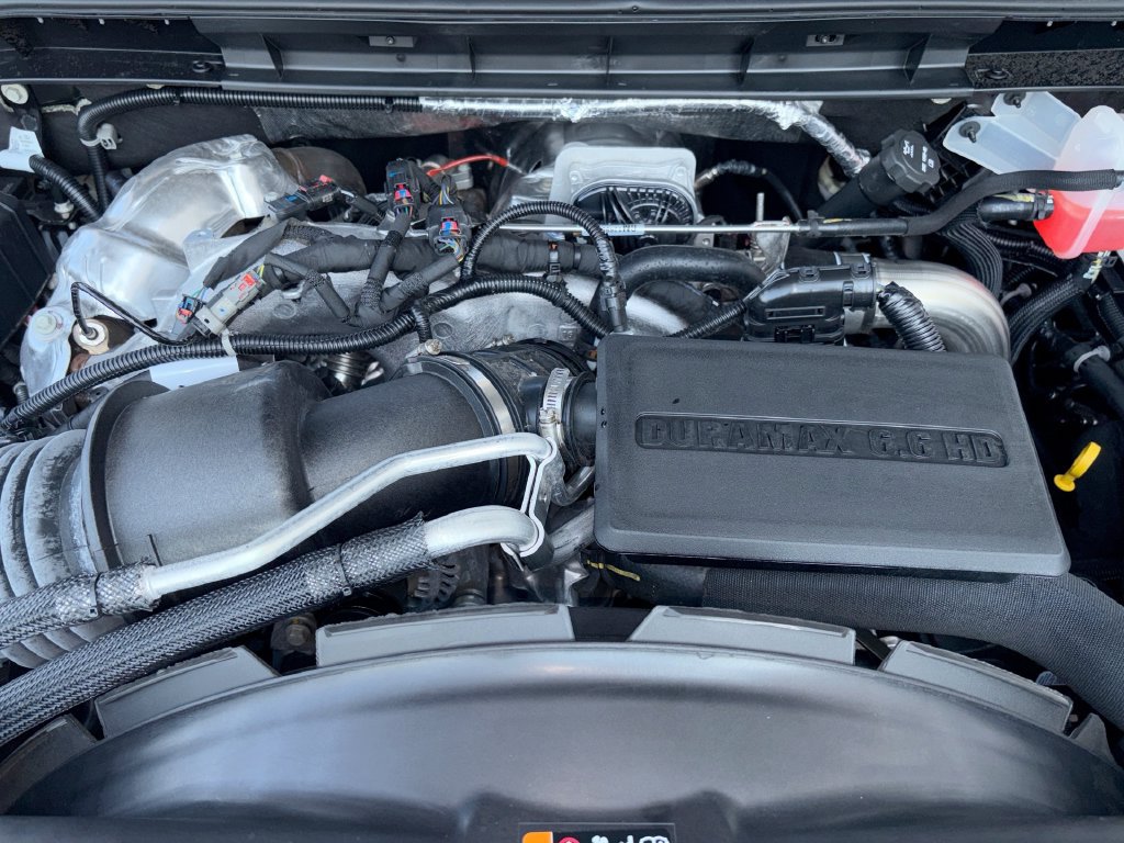 Certified 2026 Chevrolet Silverado 2500 ZR2 AWD/4WD image 31