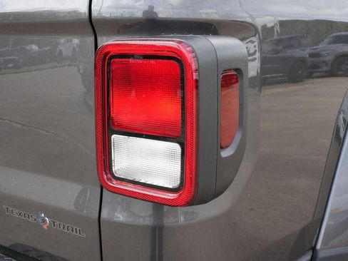 New 2026 Jeep Gladiator Sport image 21