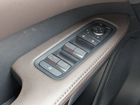 New 2026 Lexus RX 350 AWD image 18