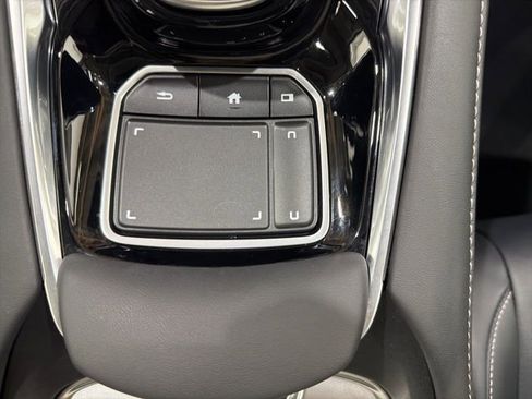 Used 2023 Acura RDX w/ Technology Package image 40