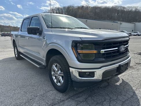 Used 2025 Ford F150 XLT w/ Equipment Group 301A Standard AWD/4WD image 11
