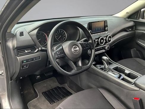 Used 2025 Nissan Sentra S FWD image 16