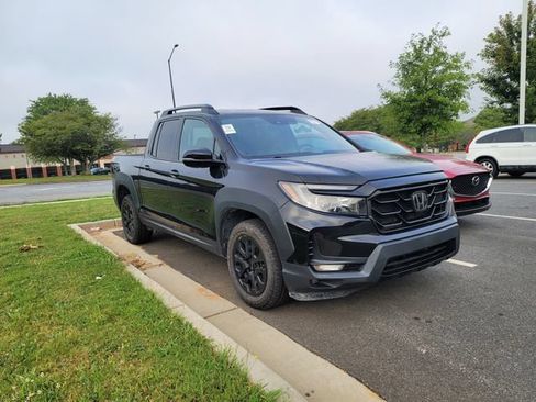 Used 2022 Honda Ridgeline Black Edition image 4