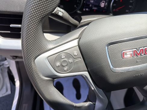Used 2022 GMC Terrain SLE w/ Driver Convenience Package FWD image 31