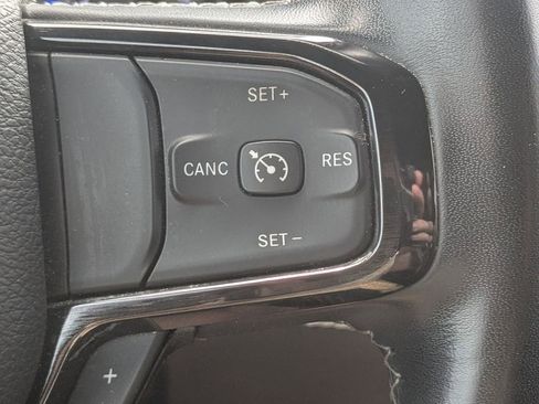 Used 2022 RAM 1500 Limited w/ Body-Colour Bumper Group image 21