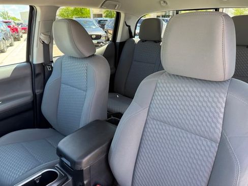Used 2021 Toyota Tacoma SR w/ SR Convenience Package image 13