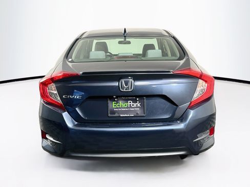 Used 2018 Honda Civic EX-T image 7