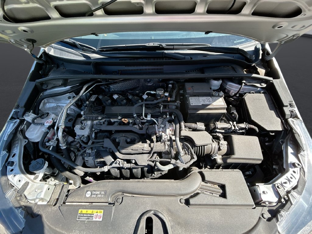 Used 2023 Toyota Corolla LE FWD image 31