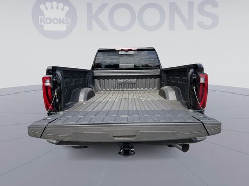 New 2026 GMC Sierra 2500 Denali w/ Technology Package AWD/4WD image 22