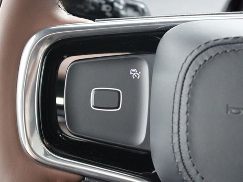 New 2026 Lincoln Navigator Reserve AWD/4WD image 38