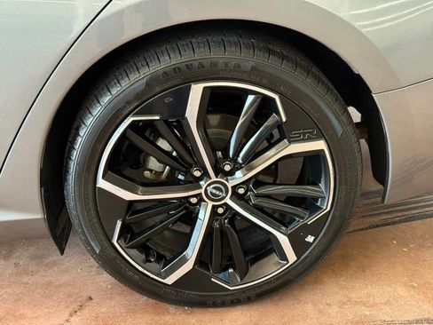 Used 2023 Nissan Altima 2.5 SR image 17