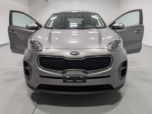 Used 2018 Kia Sportage LX image 15