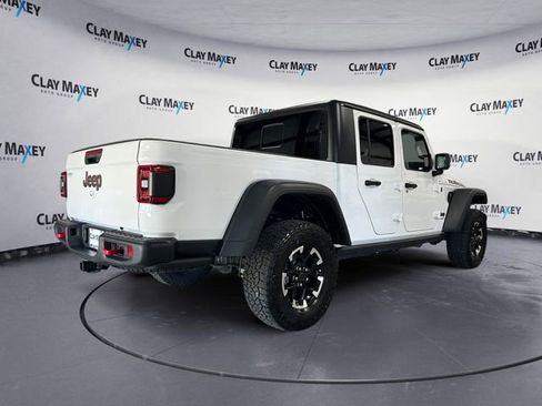 Used 2026 Jeep Gladiator Rubicon AWD/4WD image 5