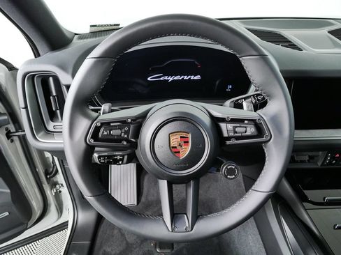 New 2026 Porsche Cayenne AWD/4WD image 9