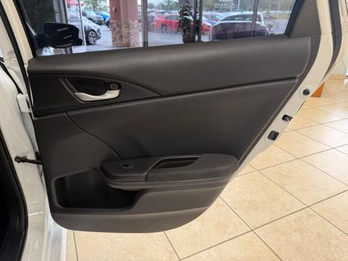 Used 2021 Honda Civic EX image 17