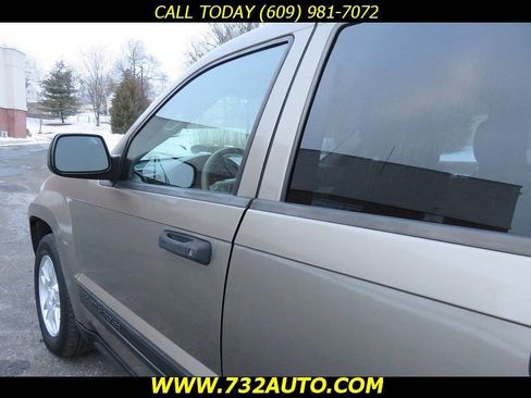 Used 2006 Jeep Grand Cherokee Laredo image 32