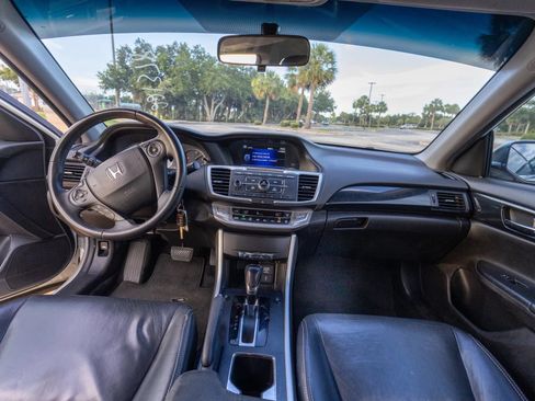 Used 2013 Honda Accord Sport image 16