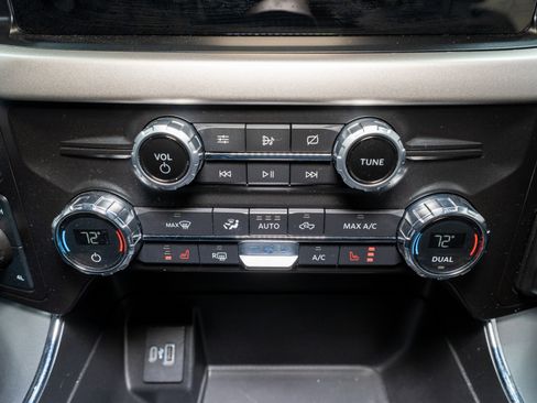 Used 2021 Ford F150 XLT w/ Equipment Group 302A High image 25