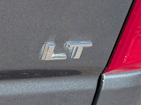 Used 2020 Chevrolet Silverado 1500 LT w/ Bed Protection Package image 5