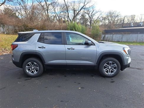 New 2026 GMC Terrain Elevation w/ LPO, Floor Liner Package image 31