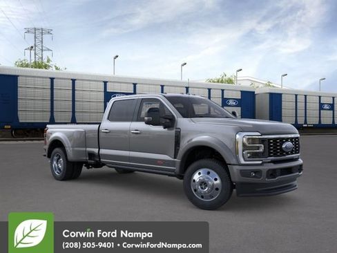 New 2026 Ford F450 Platinum w/ FX4 Off-Road Package AWD/4WD image 1