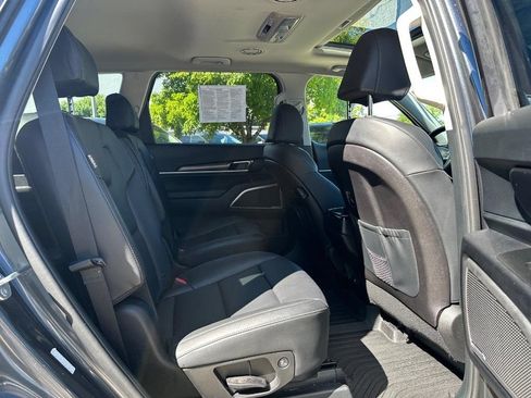 Used 2024 Kia Telluride S w/ S Sunroof Package AWD/4WD image 12