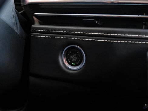 Used 2025 Cadillac Escalade V image 70