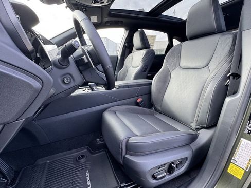 New 2026 Lexus RX 450h AWD image 27