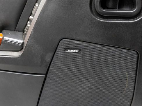 Used 2007 Cadillac XLR RWD image 34